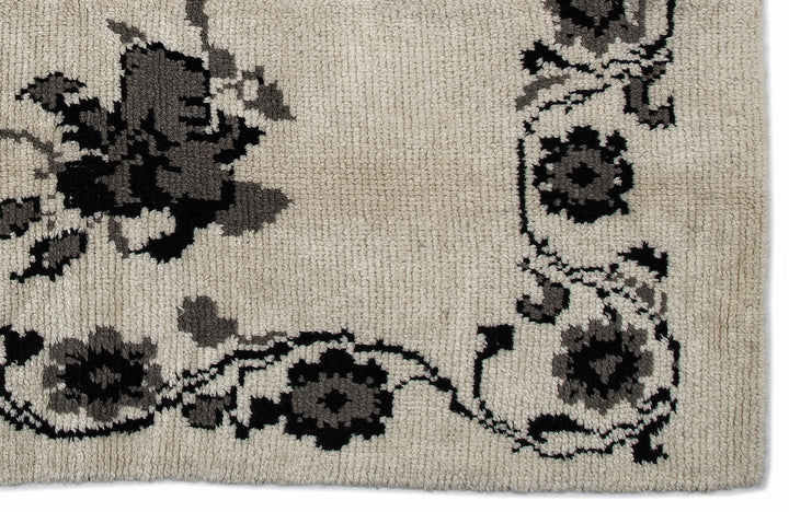 Cretan Beige Floral Wool Hand Woven Carpet 155 x 215