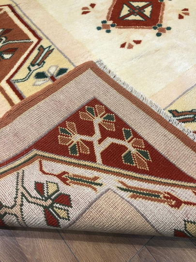 Antique Anatolian Milas Rectangle Kilim Rug (5.90 ft. X 8.20 ft.) (180 cm x 250 cm) - Handwoven Vintage Rug in Beige and Red with Border