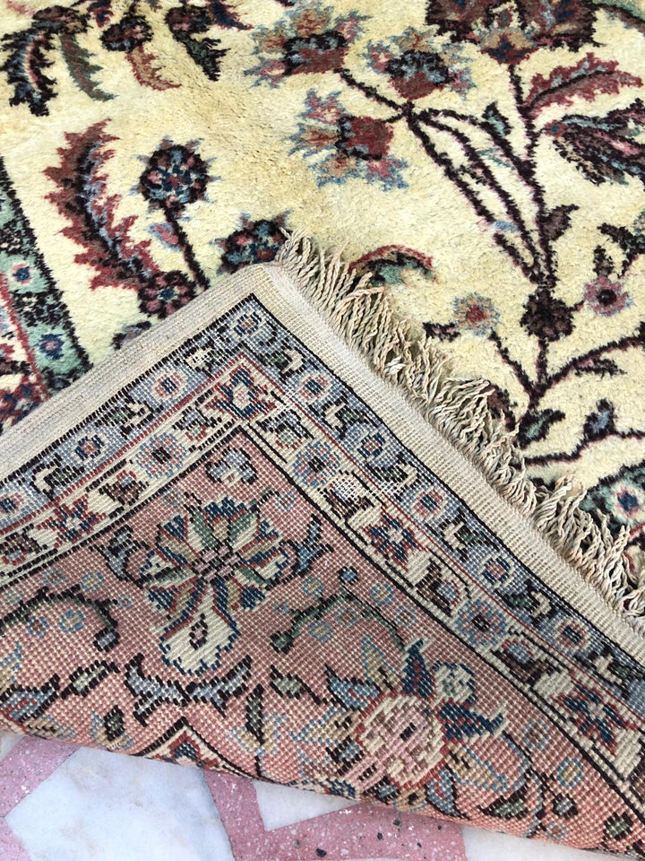 7 m2 Vintage Beige Pink Tones Floral Pattern Carpet