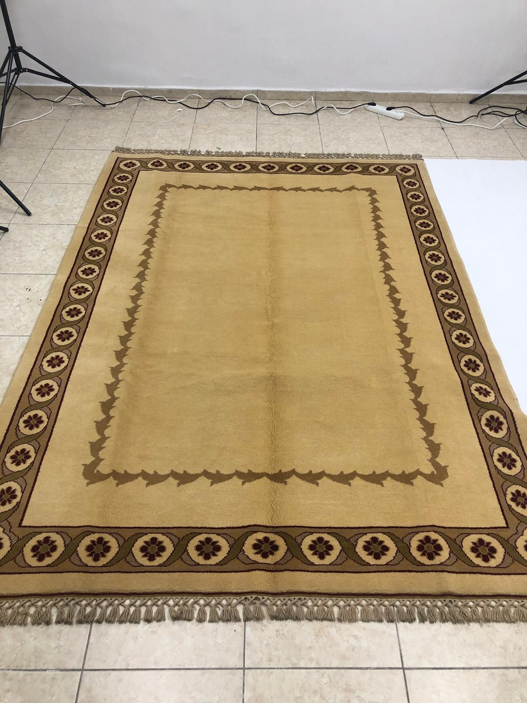 Mocha Oushak Bordered Handmade Rug