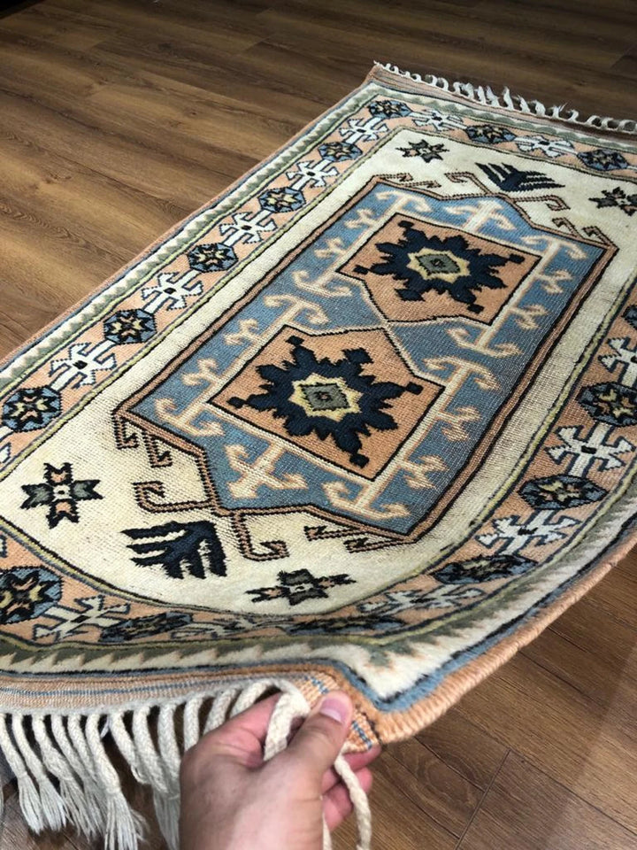 Handwoven Wool Kilim from Balıkesir Sındırgı - (1.64 ft X 4.92 ft) (50 cm x 150 cm)