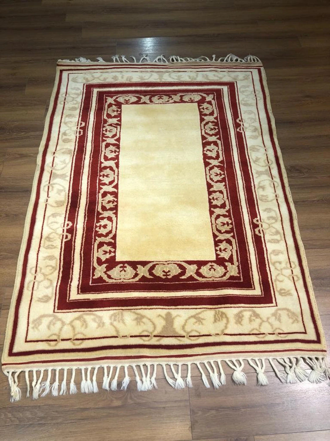 Antique Anatolian Milas Rectangle Rug (4.10 ft. X 5.57 ft.) (125 cm x 170 cm) - Handwoven Vintage Yoruk Kilim