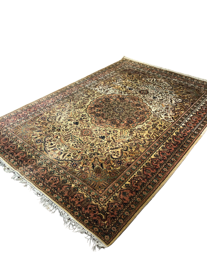 Antique Handwoven Konya Ladik Kilim Rug (6.88 ft. X 9.67 ft.) (210 cm x 295 cm) - Traditional 7X10 Ladik Design