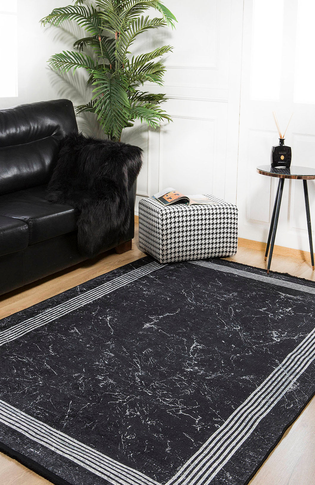 machine-washable-area-rug-Bordered-Modern-Collection-Black-JR1507