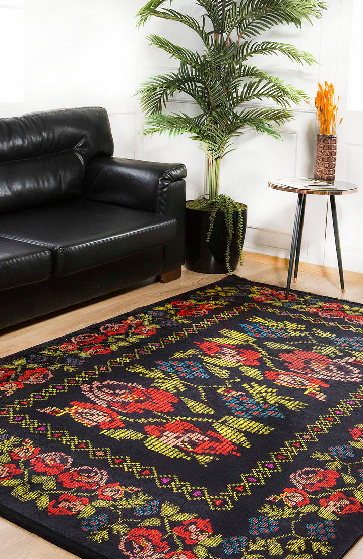 machine-washable-area-rug-Floral-Collection-Black-JR588