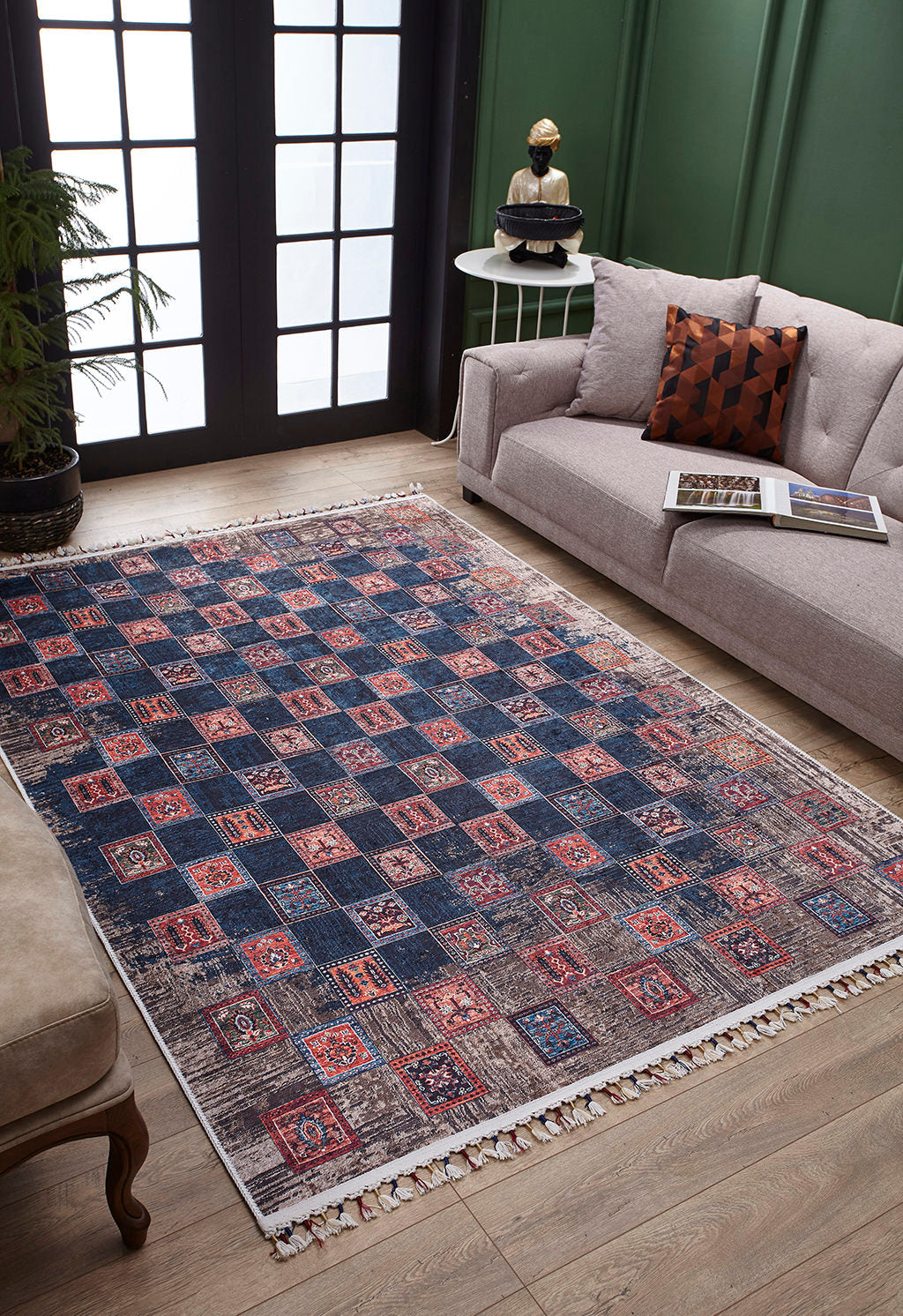 machine-washable-area-rug-Braided-Tassel-Collection-Blue-Red-JR5025