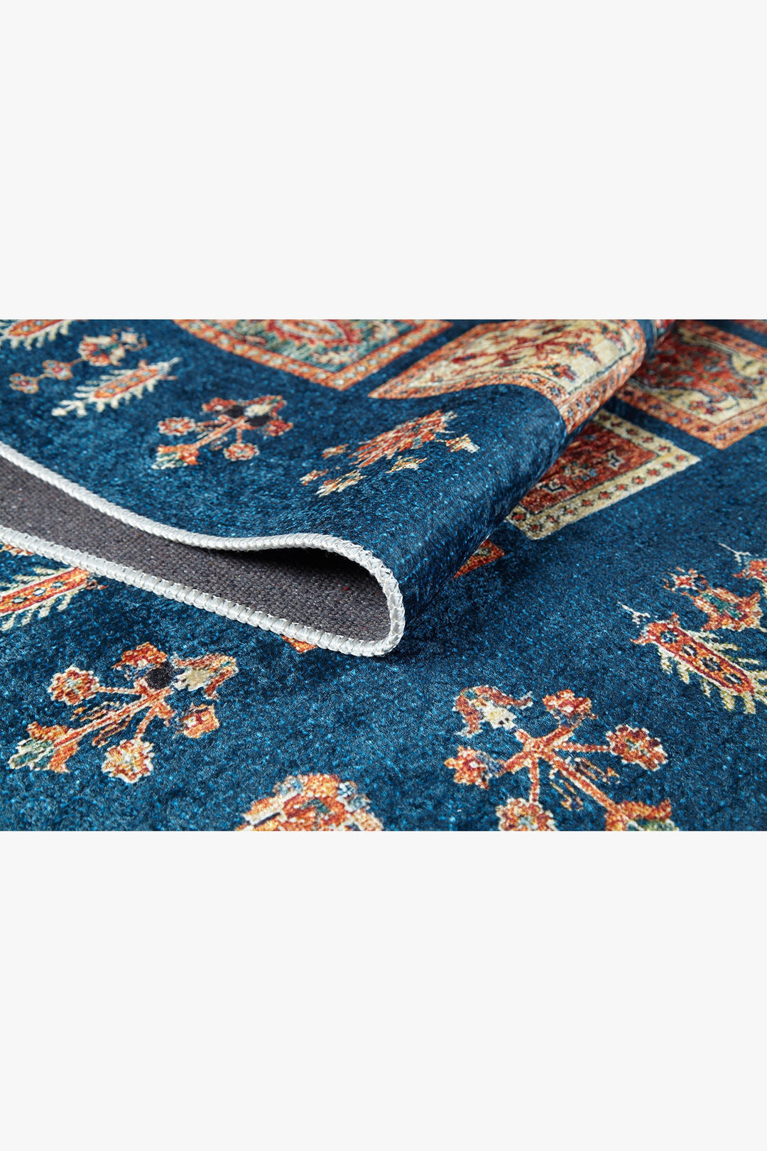 machine-washable-area-rug-Braided-Tassel-Collection-Red-Blue-JR5064